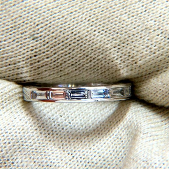 .50ct Baguette Diamonds Band 14kt. G/Vs Smooth & F